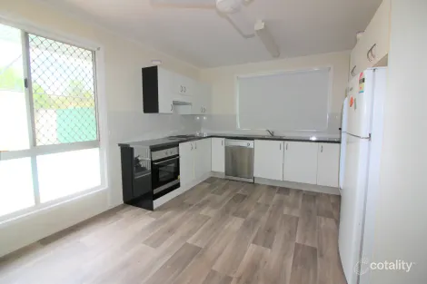 Property photo of 51 Abel Smith Parade Sunset QLD 4825