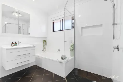 Property photo of 15 Cleveley Avenue Kings Langley NSW 2147