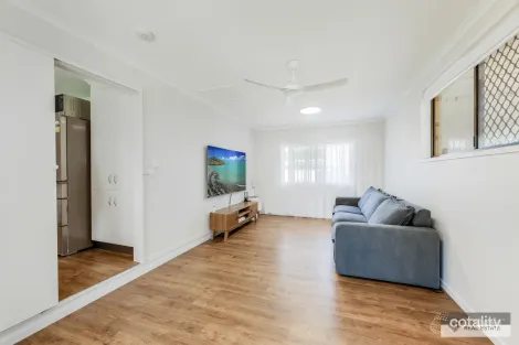 Property photo of 39 Greenwood Street Kepnock QLD 4670