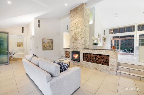 Property photo of 231 Jesmond Road Fig Tree Pocket QLD 4069