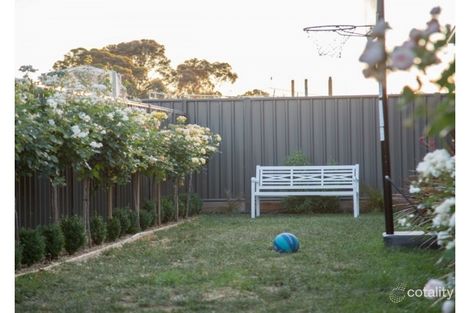 Property photo of 18 Perry Lane Epsom VIC 3551