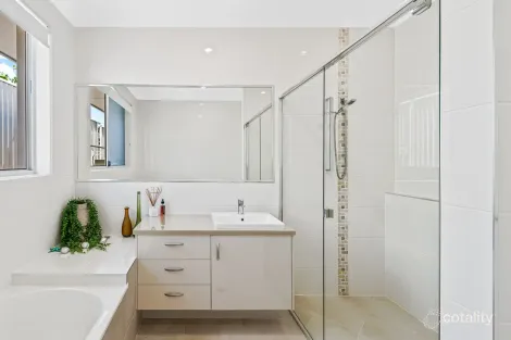 Property photo of 2 Alexander Street Aroona QLD 4551