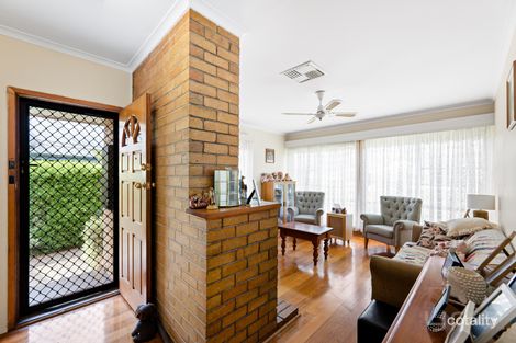 Property photo of 8 Vincent Crescent Werribee VIC 3030