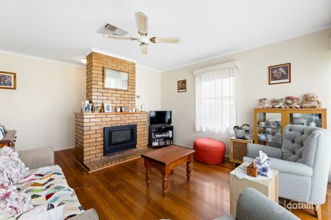 Property photo of 8 Vincent Crescent Werribee VIC 3030