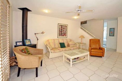 Property photo of 2 Seton Close Kenmore Hills QLD 4069