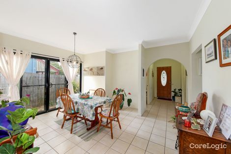 Property photo of 30 Lomandra Drive Currimundi QLD 4551