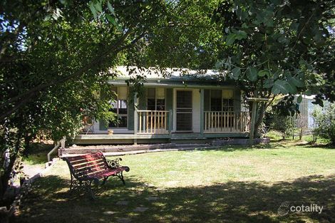 Property photo of 10 Hotham Avenue Mount Macedon VIC 3441