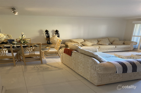 Property photo of 9/22 Jennifer Avenue Runaway Bay QLD 4216