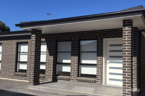 8 Lackey St, South Granville, NSW 2142