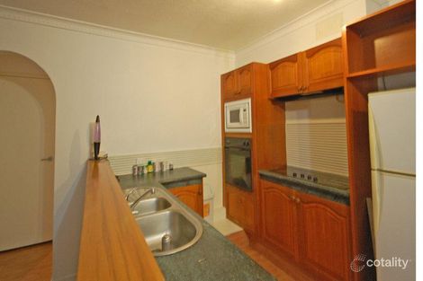 Property photo of 6/112 Stanhill Drive Surfers Paradise QLD 4217