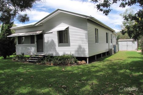 Property photo of 25 West Street Oakey QLD 4401