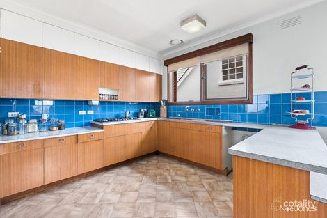 Property photo of 28 Feathertop Avenue Templestowe Lower VIC 3107