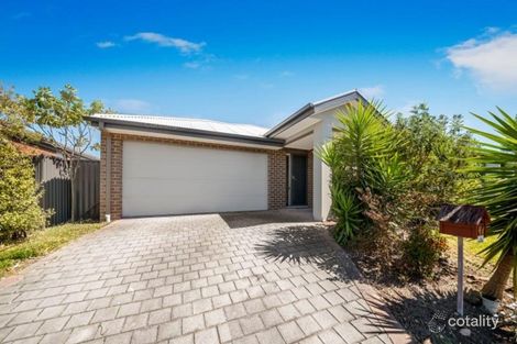 19 Tangelo Tce, Pakenham, VIC 3810