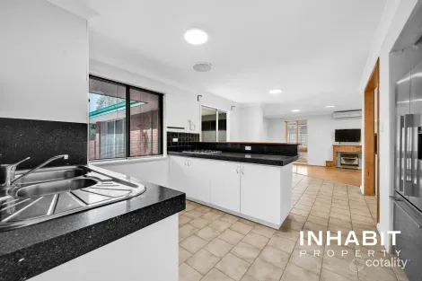 Property photo of 384 Erindale Road Warwick WA 6024