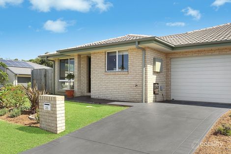 Property photo of 25 Flame Tree Circuit Woonona NSW 2517