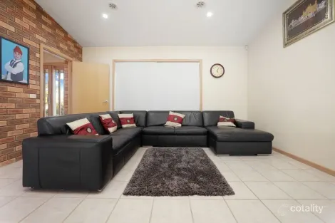 Property photo of 53 Kingston Boulevard Hoppers Crossing VIC 3029