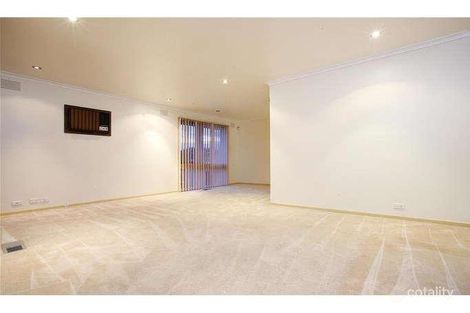 Property photo of 16 Japonica Street Bundoora VIC 3083
