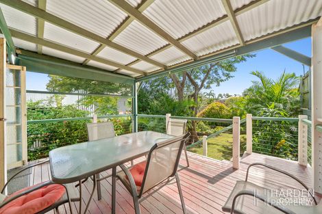 Property photo of 18 Eighth Avenue Coorparoo QLD 4151
