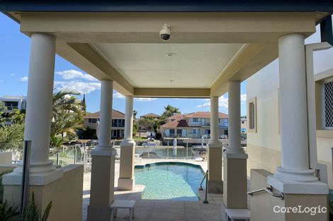 Property photo of 9/28-30 Oatland Esplanade Runaway Bay QLD 4216