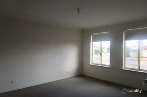 Property photo of 22 Graeber Road Smithfield SA 5114