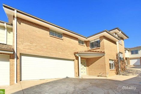 Property photo of 2/231 Gipps Road Keiraville NSW 2500
