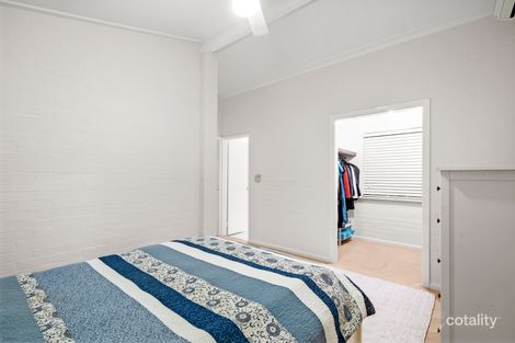 Property photo of 5 Monaco Avenue North Lake WA 6163