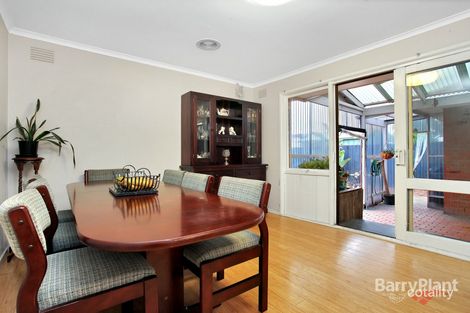 Property photo of 71 Parramatta Road Werribee VIC 3030