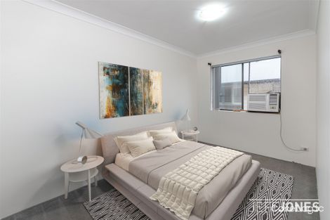 Property photo of 1/17 Logan Street Greenslopes QLD 4120