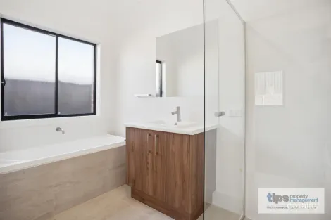 Property photo of 27 Martello Avenue Mount Barker SA 5251