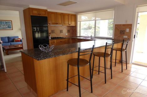 Property photo of 28 Tranquility Circuit Helensvale QLD 4212