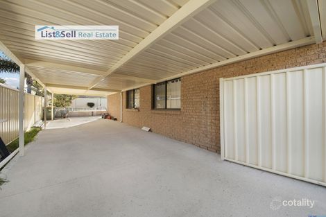 Property photo of 16 Karrabul Road St Helens Park NSW 2560