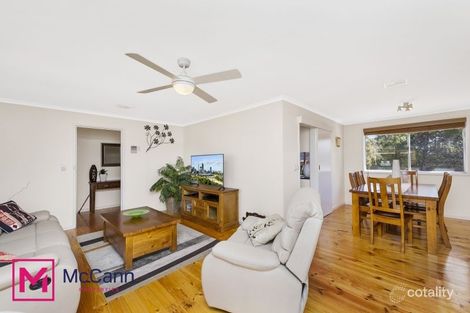 Property photo of 28 Sternberg Crescent Wanniassa ACT 2903