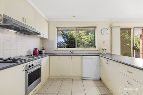 Property photo of 15 Halsbury Court St Helena VIC 3088