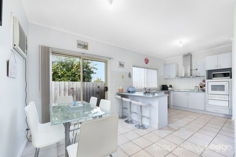 Property photo of 2/40 Melaleuca Drive Clarinda VIC 3169