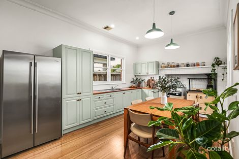 Property photo of 22 Crispe Street Reservoir VIC 3073