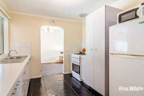 Property photo of 12 Rowen Court Cranbourne North VIC 3977