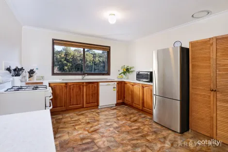 Property photo of 121 Emerald-Monbulk Road Emerald VIC 3782