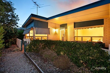 11 Corpe Ave, Port Noarlunga, SA 5167