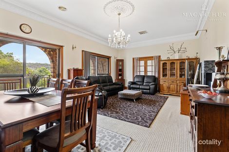 Property photo of 95 Simkin Crescent Kooringal NSW 2650