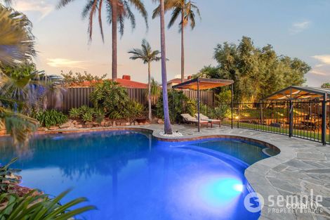 17 Meadow Gr, Leeming, WA 6149