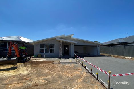 Property photo of 4 Cecilia Place Thirlmere NSW 2572