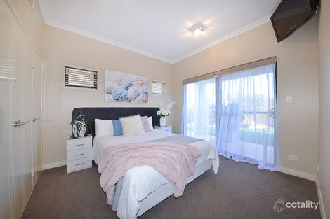 11 Forecastle Ave, Jindalee, WA 6036