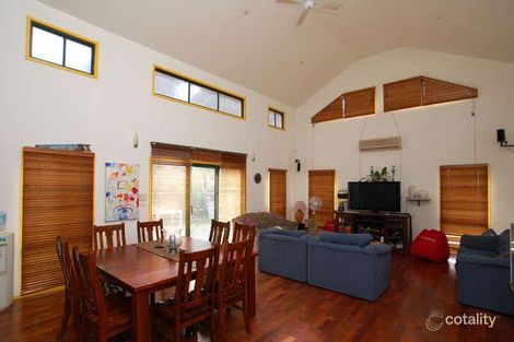 Property photo of 30 Wheatley Avenue Roxburgh Park VIC 3064