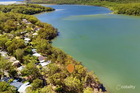 Property photo of 99 Amaroo Drive Smiths Lake NSW 2428