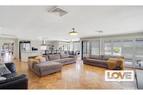 Property photo of 6 Tern Close Cameron Park NSW 2285