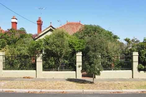 Property photo of 7 Pental Road Caulfield North VIC 3161