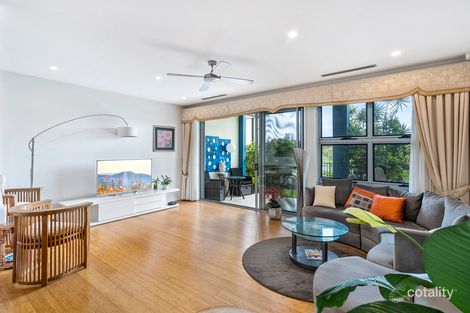 Property photo of 3011 The Boulevarde Carrara QLD 4211