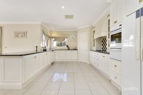 Property photo of 84 Robertsons Road Taylors Lakes VIC 3038