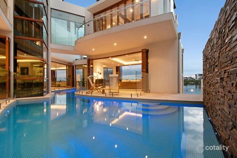 Property photo of 50 Knightsbridge Parade West Paradise Point QLD 4216