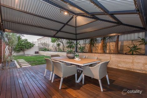 Property photo of 17 Birmingham Way Darch WA 6065